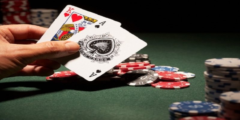 Tại sao Texas Hold'em lại phổ biến?